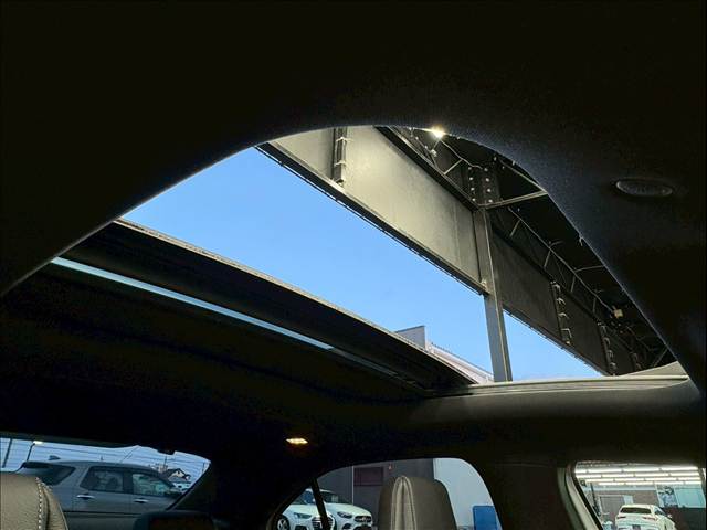 AMG A-CLASS Sedan□A 35 4MATIC AMGパフォーマンスパッケージ 内装他