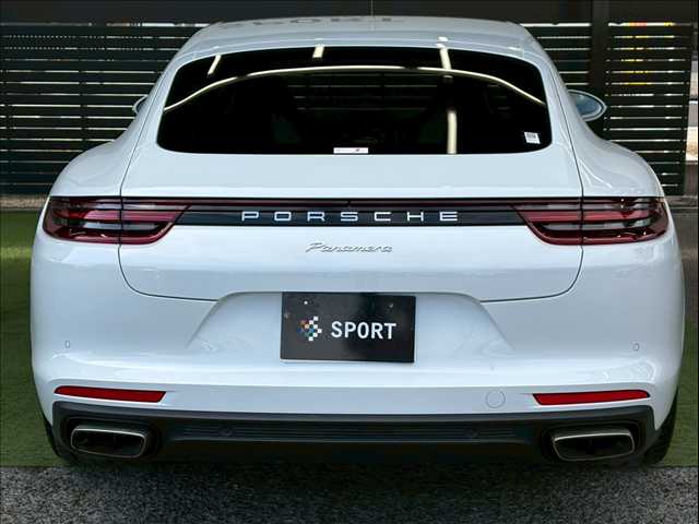 ポルシェ Panameraの画像14