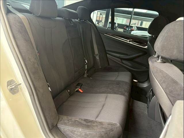 BMW&nbsp;5Series Sedanの画像7