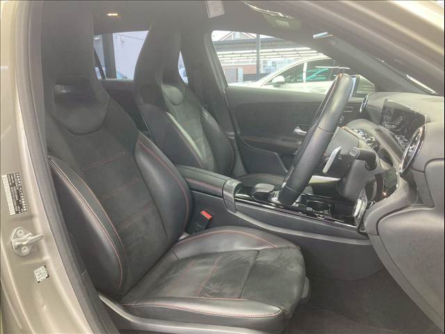 A-CLASS□A200d AMGライン レーダーセーフティパッケージ 内装他