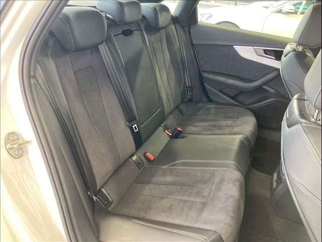 アウディ A4の画像7