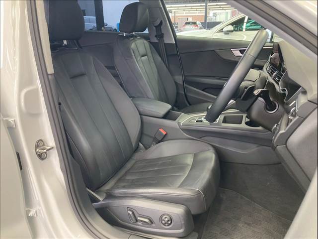 A4 Avant35 TDI advanced 内装他