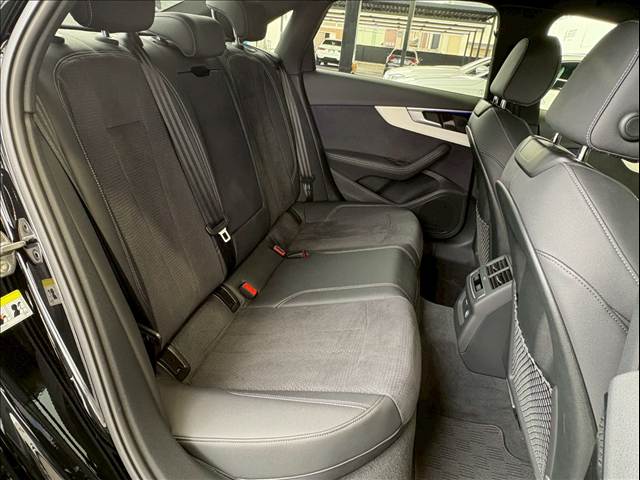 A4□40 TDI quattro S line 内装他