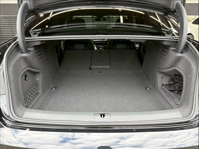 アウディ&nbsp;A4の画像18