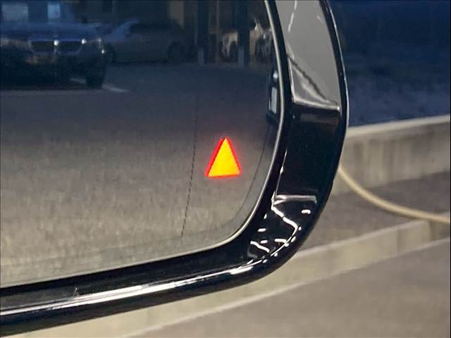 メルセデス・ベンツ E-CLASS Sedanの画像10