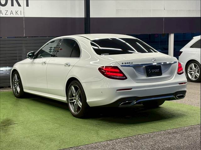 メルセデス・ベンツ E-CLASS Sedanの画像17