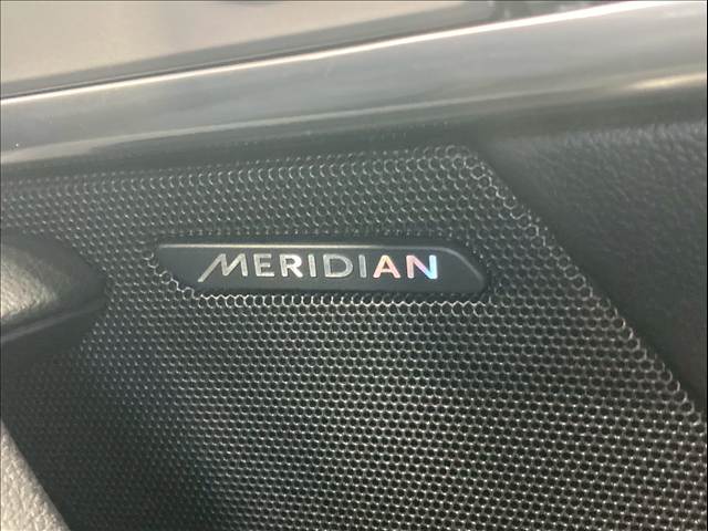 ジャガー F-TYPEの画像9