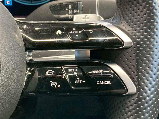 メルセデス・ベンツ E-CLASS Sedanの画像9