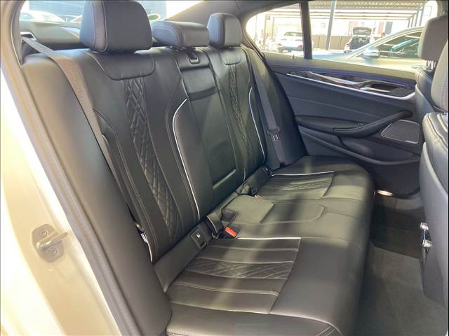 5Series Sedan523d xDrive 50th Anniversary Edition 内装他