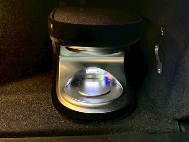 メルセデス・ベンツ E-CLASS Sedanの画像11