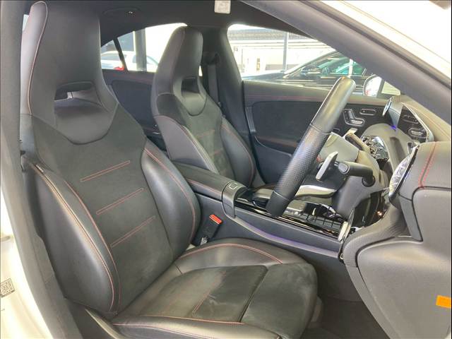 CLA-CLASSCLA 200 d AMGライン 内装他