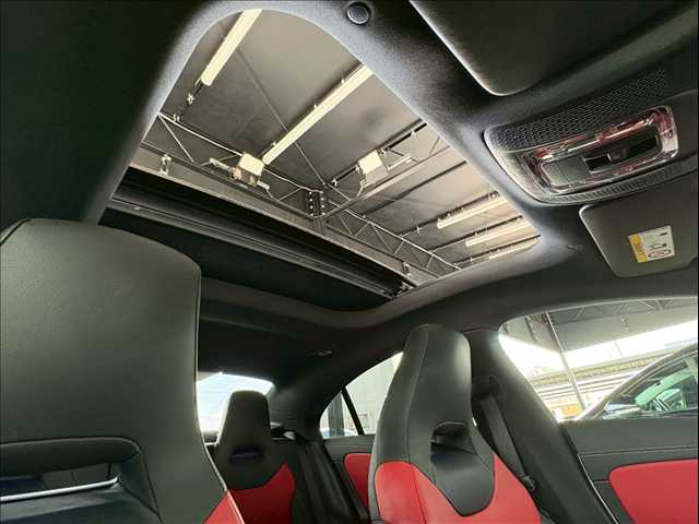 CLA-CLASS□CLA 200 d AMGライン 内装他