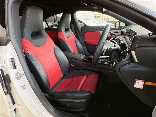 CLA-CLASS□CLA 200 d AMGライン 内装他