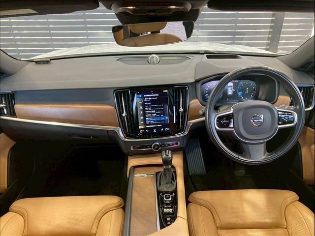 V90T6 AWD Inscription 内装他