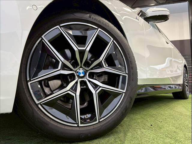 BMW&nbsp;5Series Sedanの画像19