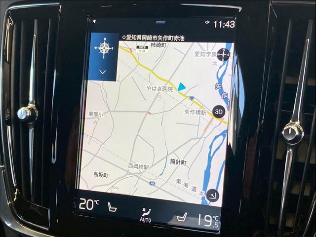 V90T5 Momentum 内装他