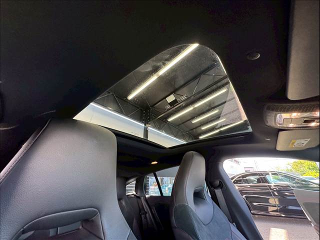 メルセデス・ベンツ&nbsp;CLA-CLASS Shooting Brakeの画像3