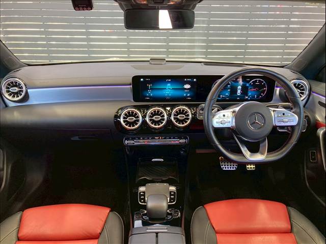 CLA-CLASSCLA 200 d AMGライン 内装他
