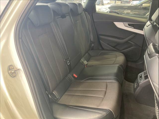 アウディ A4 Avantの画像7