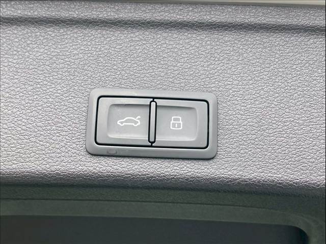 アウディ A4 Avantの画像11