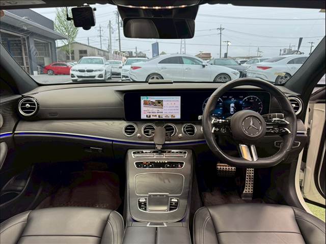 メルセデス・ベンツ E-CLASS Sedanの画像4