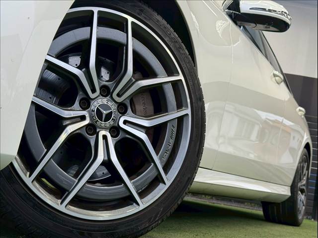 メルセデス・ベンツ E-CLASS Sedanの画像19