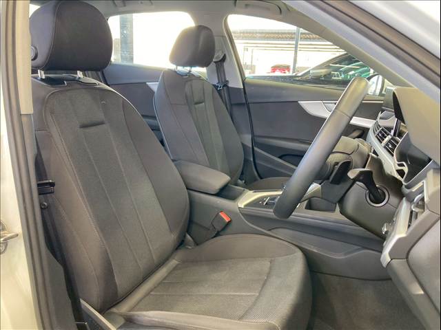 アウディ A4の画像6