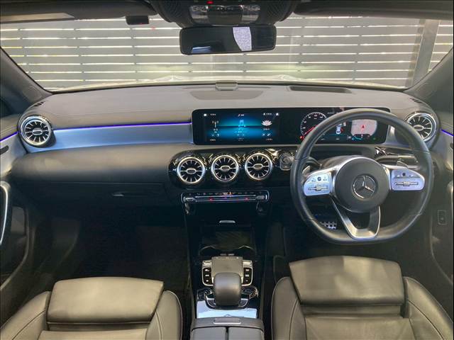 CLA-CLASS□CLA 200 d AMGライン 内装他