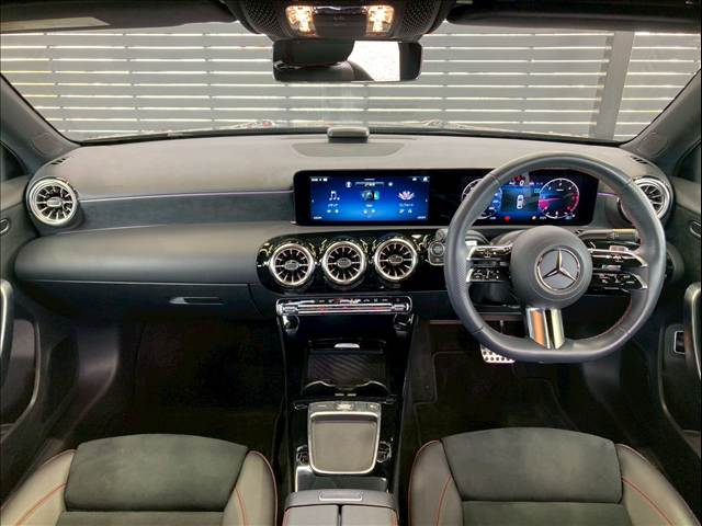 メルセデス・ベンツ&nbsp;A-CLASS Sedanの画像3