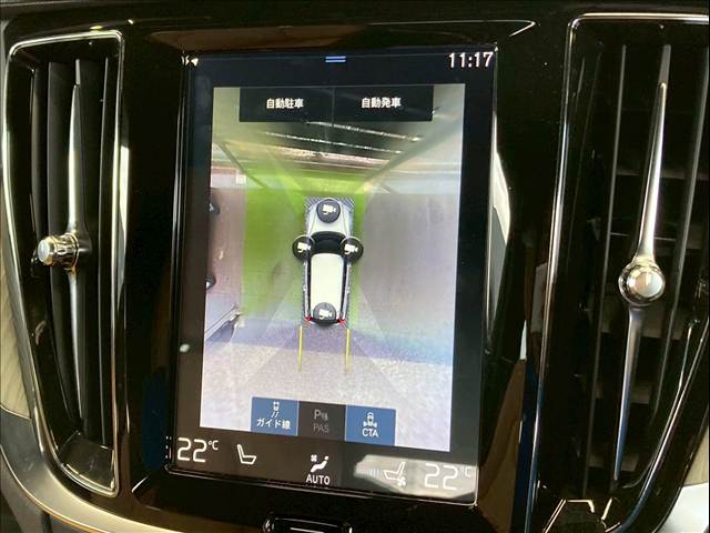 V60T5 Inscription 内装他