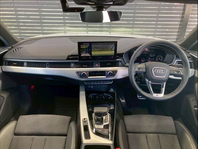 アウディ&nbsp;A4の画像3