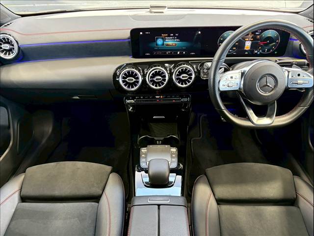 CLA-CLASSCLA 200 d AMGライン 内装他