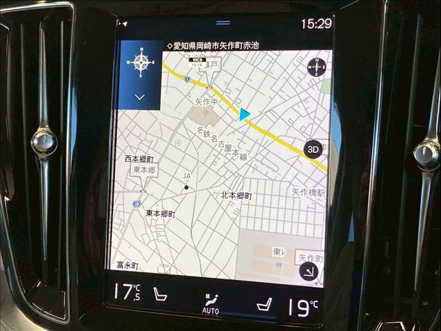 V60□T5 Momentum レザーPKG 内装他