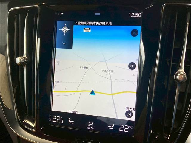 V60T5 Inscription 内装他