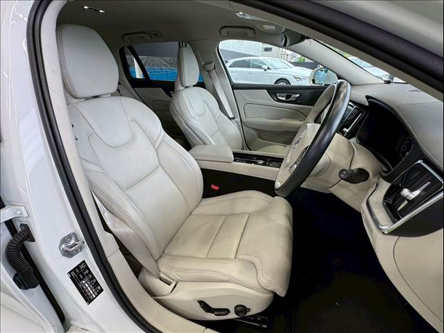 ボルボ&nbsp;V60の画像6