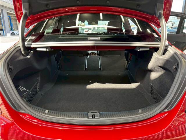 メルセデス・ベンツ C-CLASS Sedanの画像18