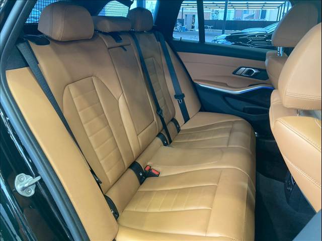 BMW 3Series Touringの画像7