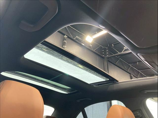E-CLASS SedanE 200 スポーツ AMGライン インテリアPKG 内装他