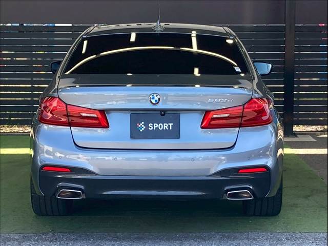BMW 5Series Sedanの画像16