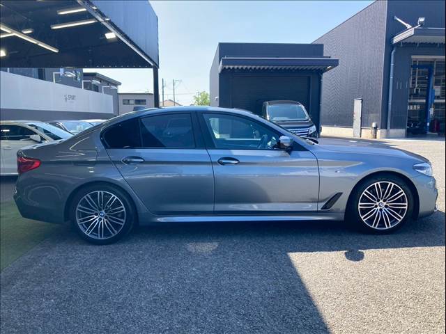 BMW 5Series Sedanの画像18