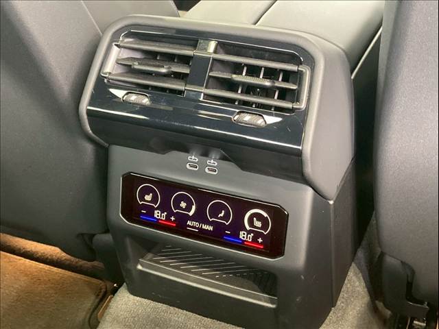 BMW 5Series Sedanの画像7