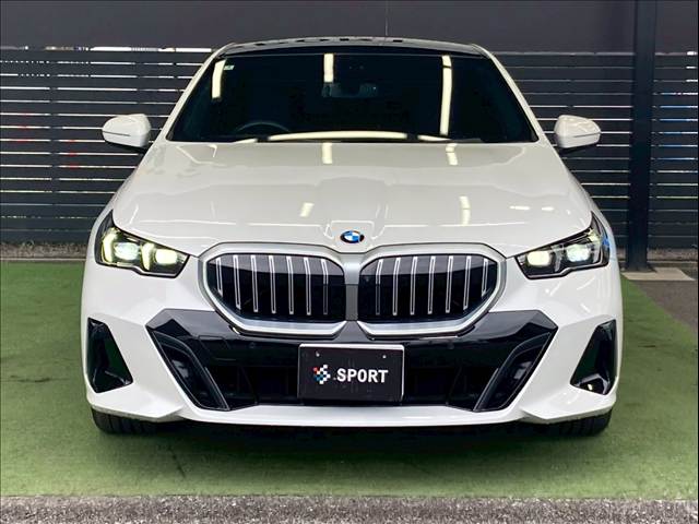 BMW 5Series Sedanの画像15
