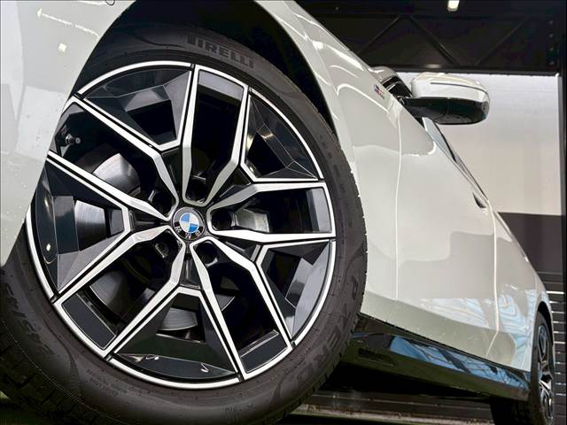 BMW 5Series Sedanの画像19