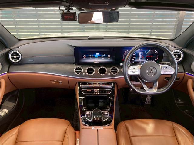 メルセデス・ベンツE-CLASS Sedan□E 220 d アバンギャルド AMGライン 内装他