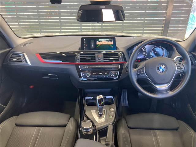 BMW1Series118d スポーツ 1オーナー車/レーダークルーズコントロール/LEDヘッドライト/パーキングアシスト/インテリジェントセーフティー/スマートキー/プッシュスタート/Bluetooth/クリアランスソナー/車線逸脱防止/ 内装他