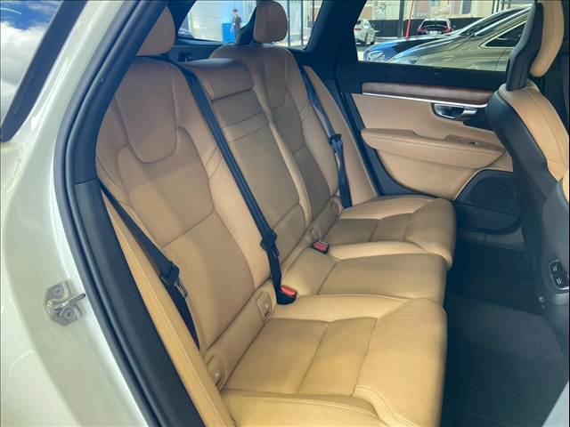 ボルボ V90の画像12