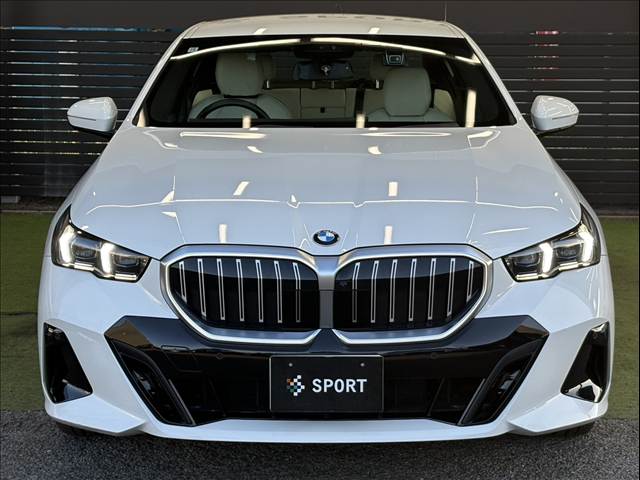 BMW 5Series Sedanの画像15
