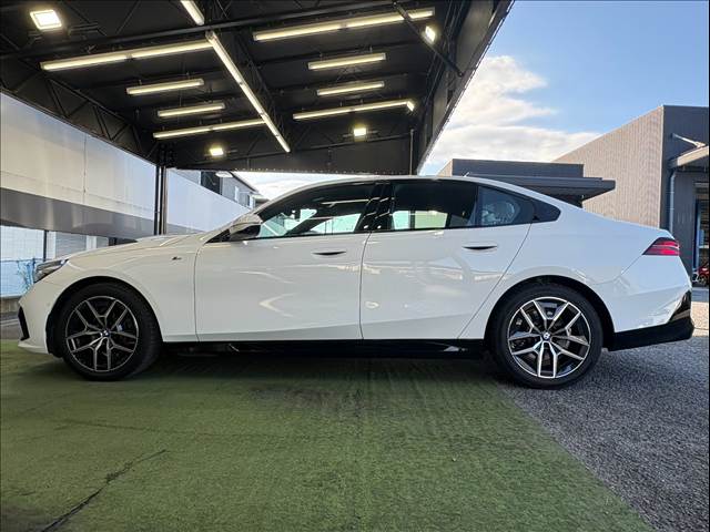 BMW 5Series Sedanの画像17