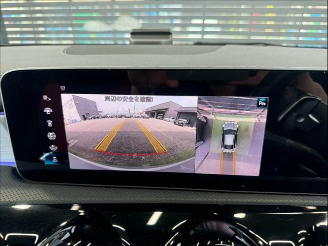 CLA-CLASSCLA200d AMGレザーエクスクルーシブパッケジ サンルーフ/レザーエクスクルーシブPKG/アドバンスドPKG/全方位カメラ/ヘッドアップディスプレイ/レーダークルーズ/ブラインドスポット/アンビエントライト/レーンキープ/シートヒーター 内装他
