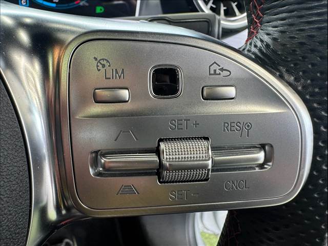CLA-CLASSCLA200d AMGレザーエクスクルーシブパッケジ サンルーフ/レザーエクスクルーシブPKG/アドバンスドPKG/全方位カメラ/ヘッドアップディスプレイ/レーダークルーズ/ブラインドスポット/アンビエントライト/レーンキープ/シートヒーター 内装他